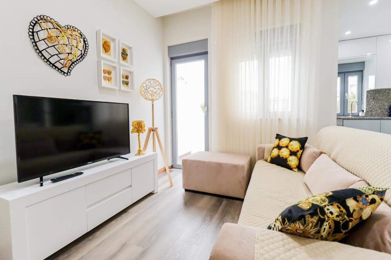 Tiana Apartment - City Centre With Terrace Viana do Castelo Dış mekan fotoğraf